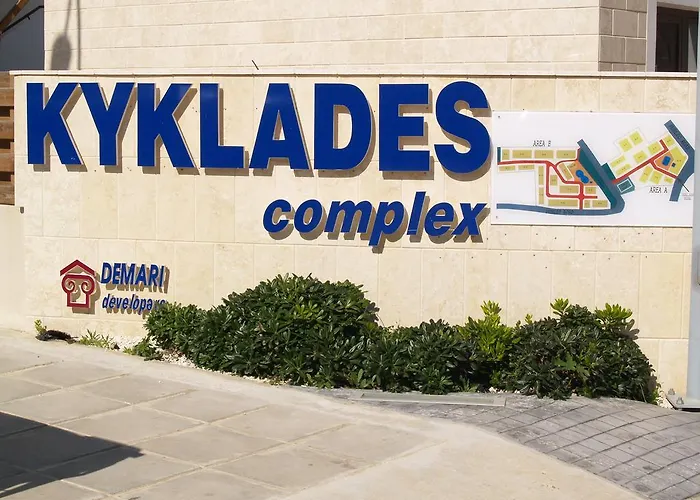 Kyklades Resort & Spa