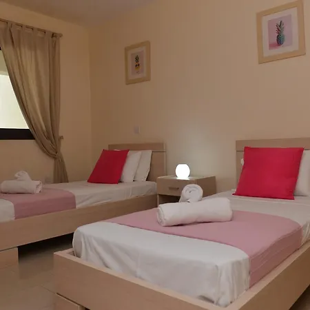 Kyklades Resort & Spa Paralimni Exterior photo
