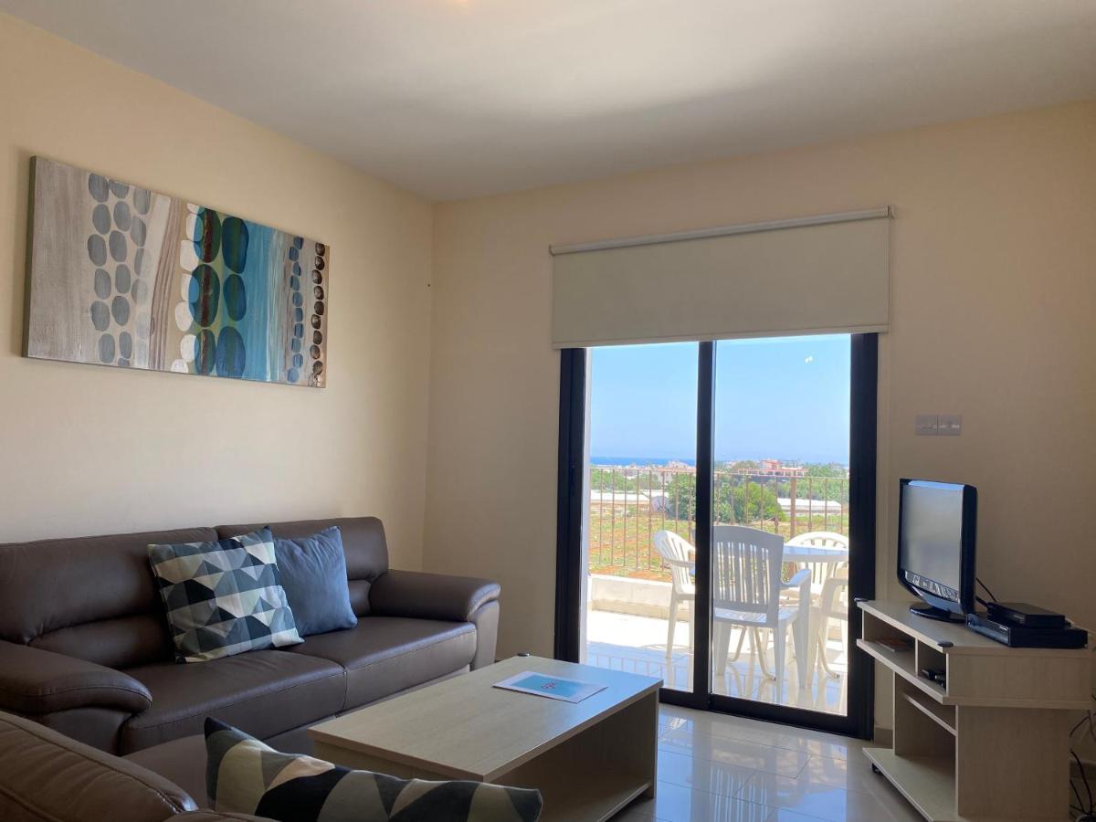 Kyklades Paralimni