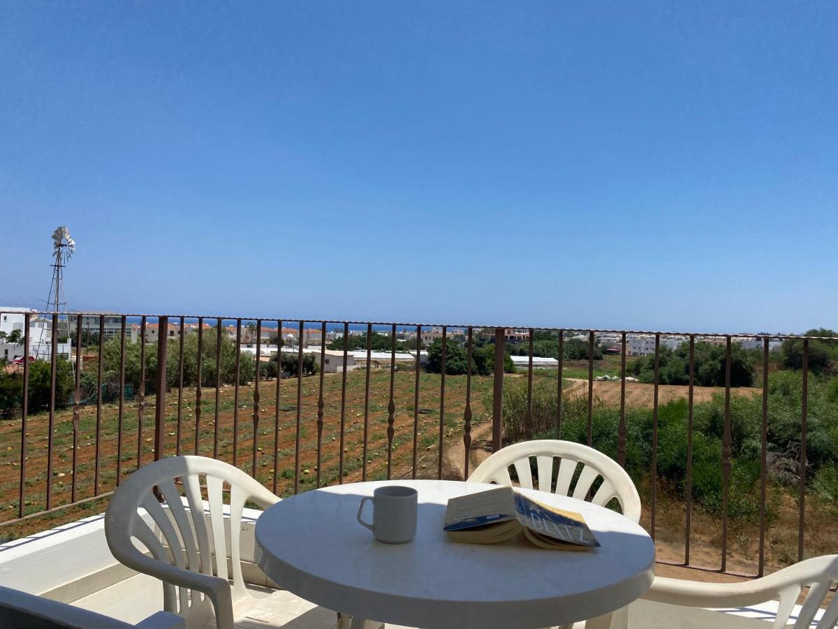 Kyklades Paralimni