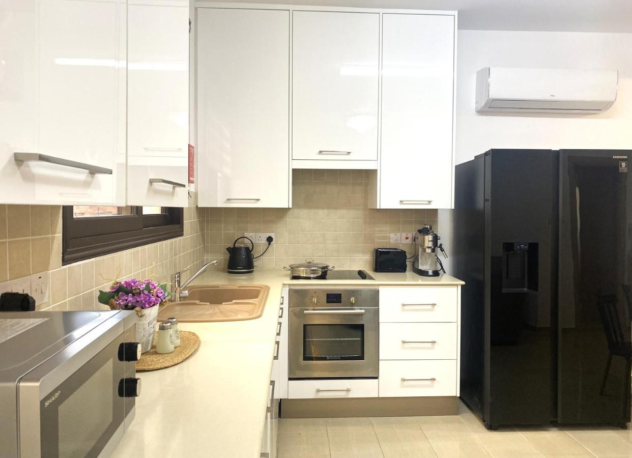 Apartment Kyklades Paralimni